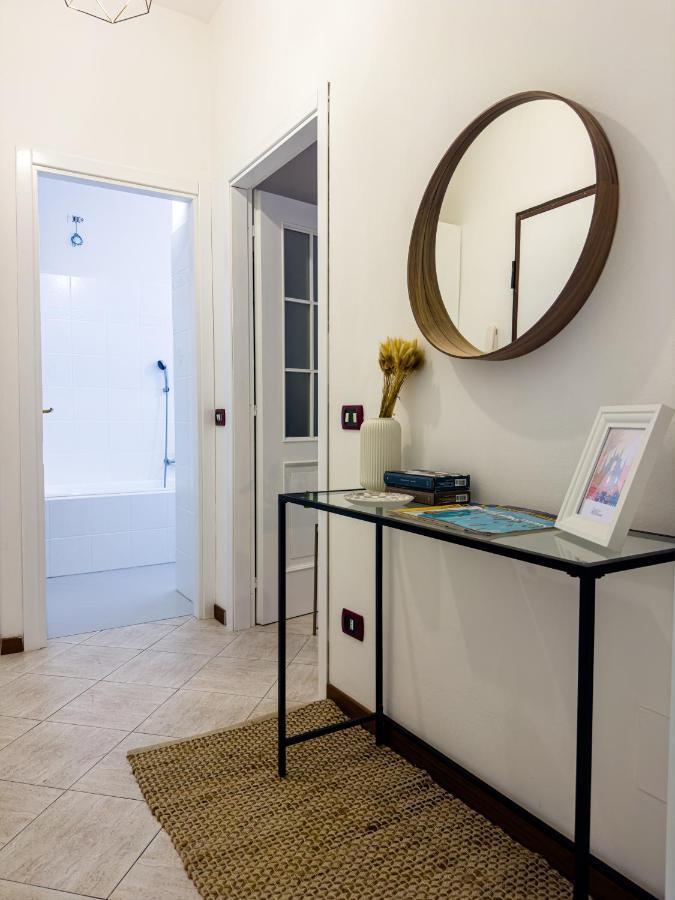 Ferienwohnung Litta'S Flat In Affori - 3 Mins Walk From Mm3 Mailand Exterior foto